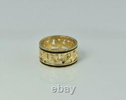 14K Yellow Gold Black Enameled Accent Floral Band Size 7+ Circa 1980