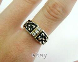 14KT Yellow Gold Vintage Three. 02CT Diamond Ring with Black Enamel, Size 6.5