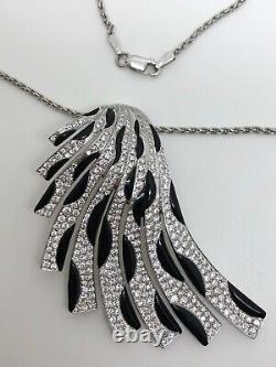 18ct White Gold Fancy Black Enamel & White Diamonds Necklace Chain Pendant Gh21