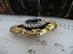 Antique Gold Hardstone Cameo Seed Pearl Black Enamel Mourning Brooch Pin C. 1839