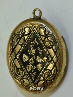 Antique MEMENTO MORI/MOURNING SKULL gold plated and black enamel locket pendant
