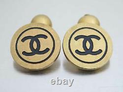 Auth CHANEL CC Logo Cuffs Button Cufflinks Gold/Black Metal/Enamel e49323f