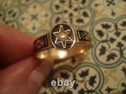 Beautiful, Finely Crafted Antique Victorian Pearl & Black Enamel 15CT Gold Ring