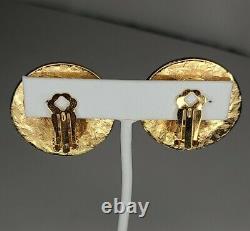 Black Enamel Gold Tone Vintage Clip On Lion Earrings