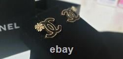 CHANEL Enamel CC 4 leaf Clover stud Earrings Black Gold