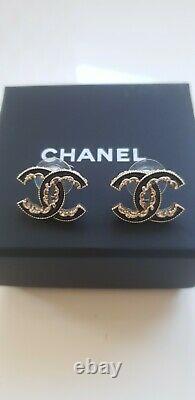 CHANEL Enamel chain cc Baroque Earrings Black Gold