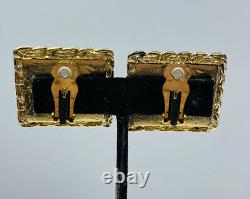 Chanel France Vintage Authentic Gold Plated Black Enamel Logo Clip Earrings