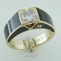 Korloff Yasmine Black Enamel Radiant Diamond. 62 Carat Ring 18K Yellow Gold