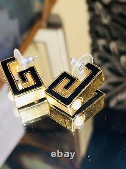 RARE GG GIVENCHY COUTURE GOLD TONE With BLACK ENAMEL FAUX PEARL VINTAGE EARRINGS