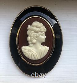 Stunning Vintage Gold Tone Enamel Celluloid Cameo Brooch Immaculate Condition
