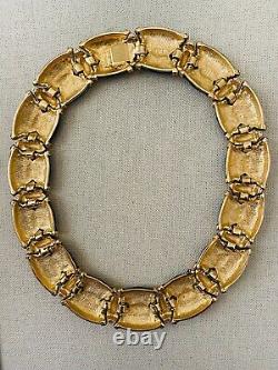 Vintage CINER Black Enamel Gold Tone 1 Metal Link Choker Collar Necklace 17