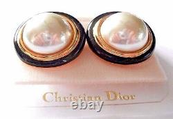 Christian Dior Signé Clip Boucles D’oreilles Or Plaqué Avec Faux Pearl & Black Enamel