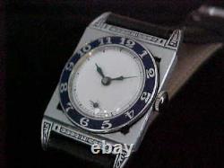 Fantastique Art Déco Bleu Enamel Lunette Piping Rock Style Vintage 1930s Wristwatch