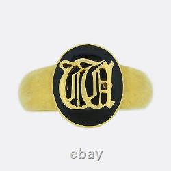Verrouillage Victorien 1830s Black Enamel Mourning Ring 18ct Yellow Gold