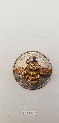 Vintage 18k Yellow Gold Bumble Bee With Gold & Black Émail Body Pin/broche