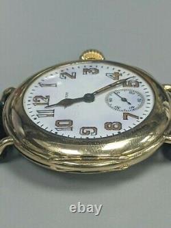 Vintage 1947 Waltham 14k Gold Roy Case Style Militaire Émail Cadran Wristwatch